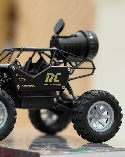 Little Monster Comes Home – Rock Crawler RC Car