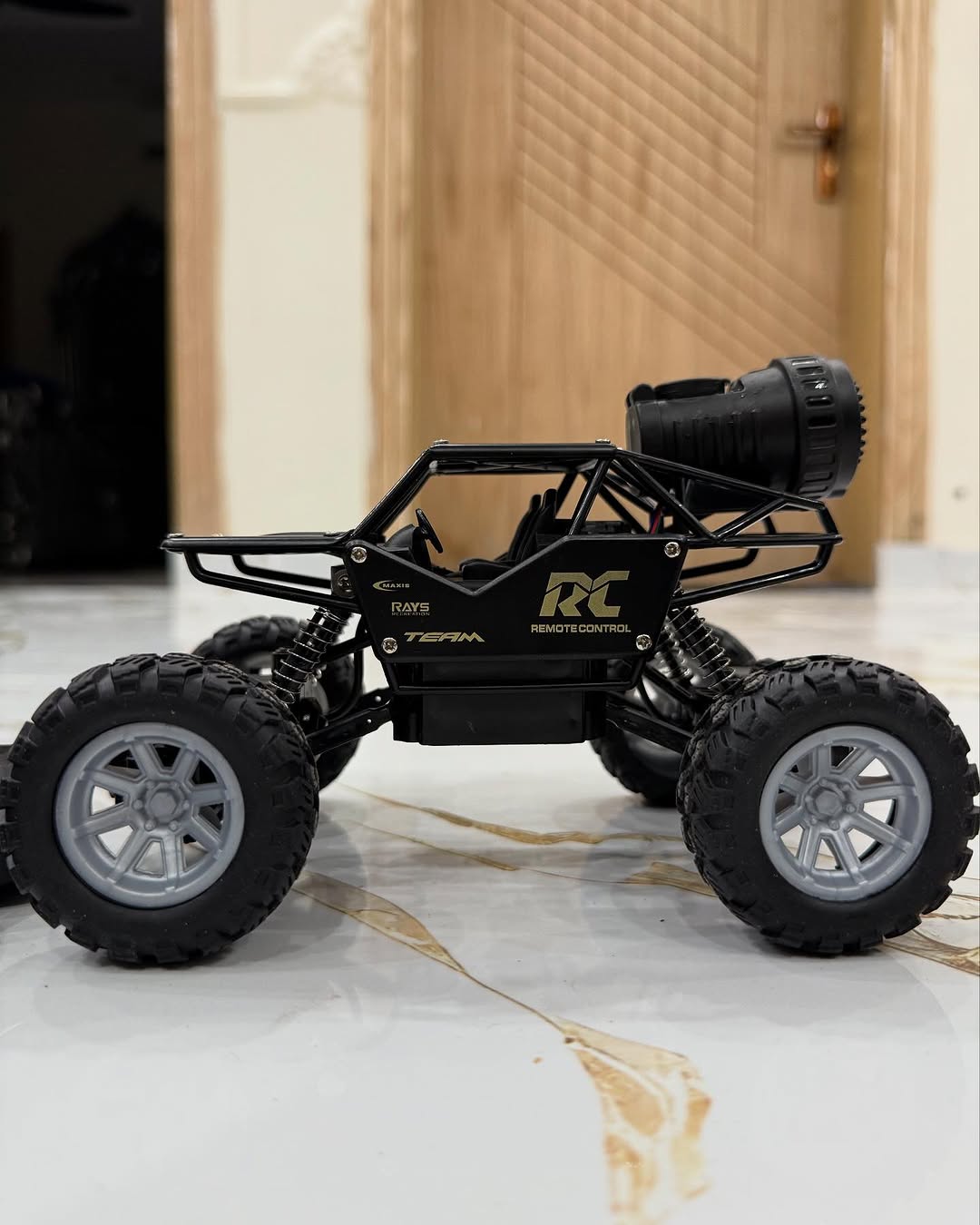 Little Monster Comes Home – Rock Crawler RC Car
